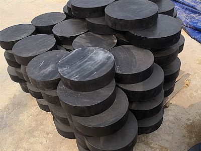 锦屏县板式橡胶支座由若干层橡胶片与薄钢板经加压硫化